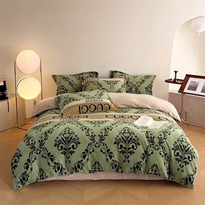 91家纺网 家纺一手货源 找家纺 启程家纺 2024新款A类牛奶绒轻奢大牌风四件套 GUGGL