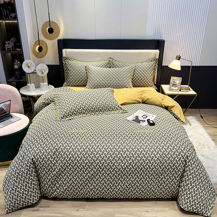 91家纺网 家纺一手货源 找家纺 雲归梦 2024新款加厚全棉生态磨毛大版四件套 卡尔玛-黄