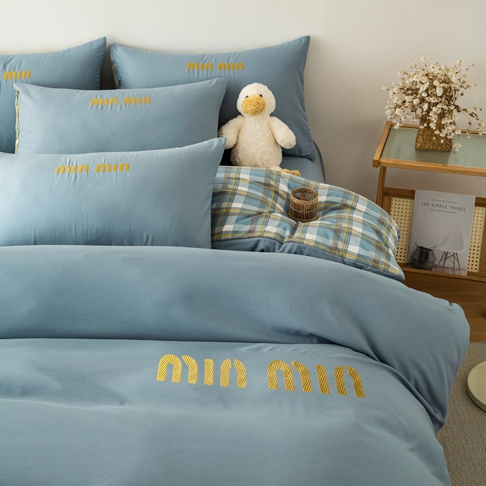 91家纺网 家纺一手货源 找家纺 富宁家纺 2025新款青春格子纯色双拼学生宿舍三件套四件套 蓝色