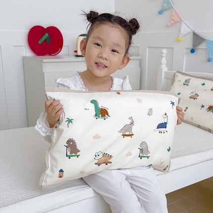 2024新款A类133x72铂金全棉枕套枕头枕芯七彩童年系列 枕套+枕芯-棚拍图 恐龙印记