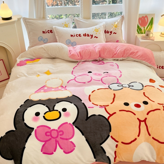 91家纺网 家纺一手货源 找家纺 喜梦缘-2025新款大版卡通牛奶绒四件套 快乐猪仔