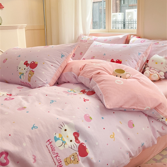 91家纺网 家纺一手货源 找家纺 博雅 2024新款三丽鸥全棉印花卡通四件套 小熊苹果KT