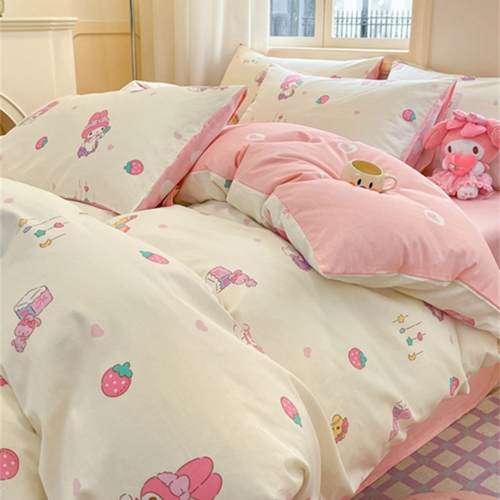 91家纺网 家纺一手货源 找家纺 博雅 2024新款三丽鸥全棉印花卡通四件套 游乐园木马美乐蒂