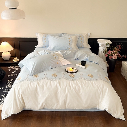 91家纺网 家纺一手货源 找家纺 （总）懒猫家纺 2024新款全棉拼接绣花套件四件套