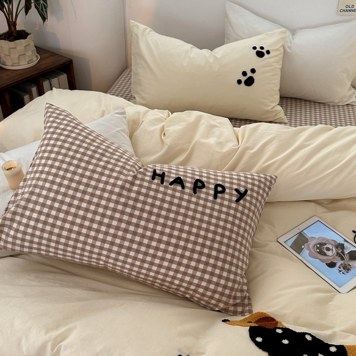 91家纺网 家纺一手货源 找家纺 洋铭区（原狠狠爱）2024新款水洗棉毛巾绣四件套 腊肠小狗狗