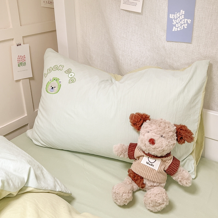 91家纺网 家纺一手货源 找家纺 梦舒羽 2025新款ins卡通可爱小狗刺绣水洗棉磨毛学生宿舍三件套居家四件套 小萨摩-果绿