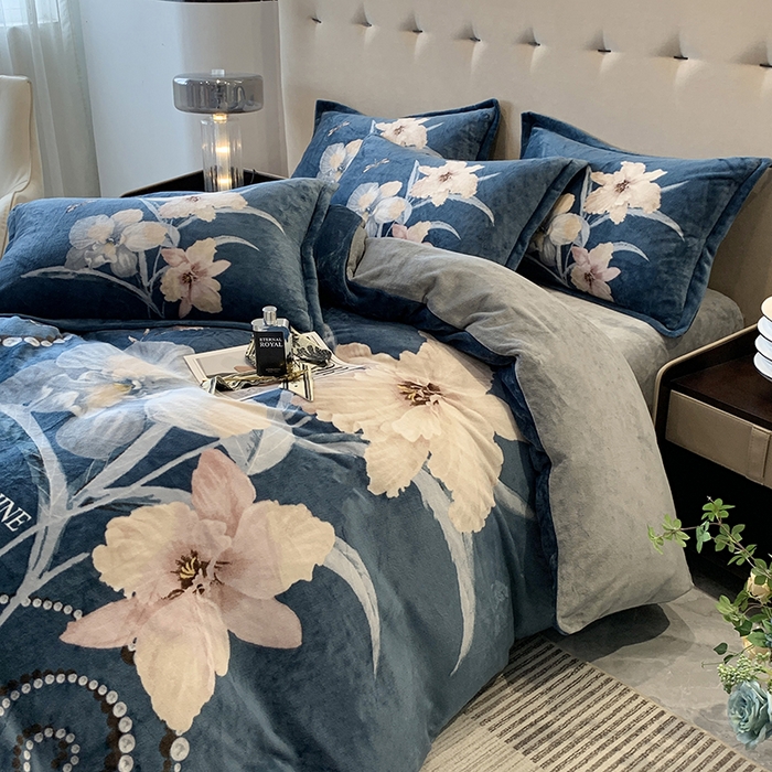 91家纺网 家纺一手货源 找家纺 喜梦缘 2025新款大版花卉牛奶绒四件套 国色天香