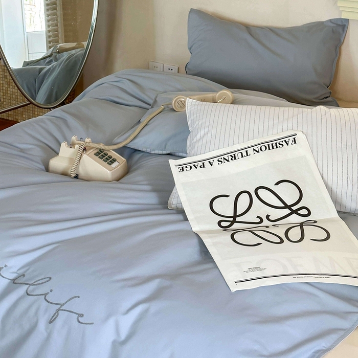 91家纺网 家纺一手货源 找家纺 时年家纺 2024新款40毛巾绣全工艺水洗全棉系列四件套（充值会员优惠5元） 浅蓝条