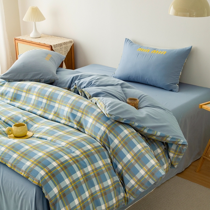 91家纺网 家纺一手货源 找家纺 富宁家纺 2025新款青春格子纯色双拼学生宿舍三件套四件套 蓝色