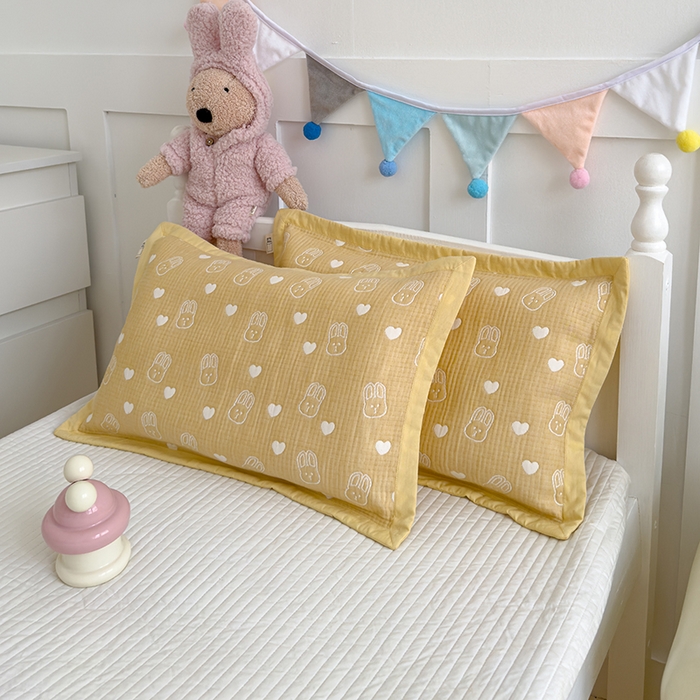 91家纺网 家纺一手货源 找家纺 2024新品色织立体提花全棉三层纱布夹棉枕套 小兔-黄