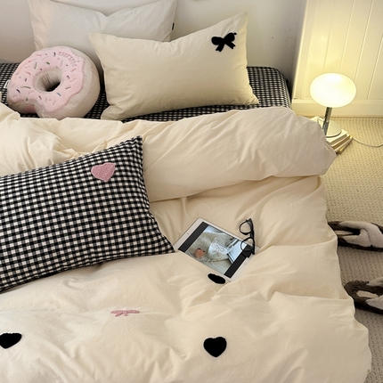 洋铭区（原狠狠爱）2024新款水洗棉毛巾绣四件套 爱心蝴蝶结