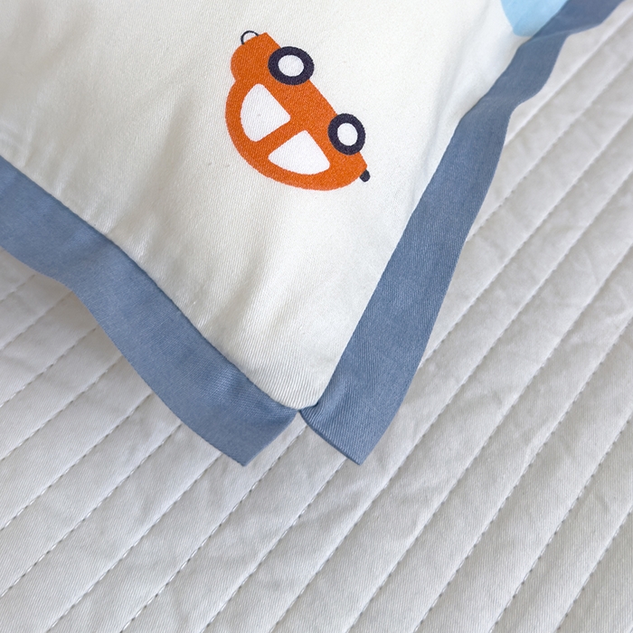 91家纺网 家纺一手货源 找家纺 2024新款A类133x72铂金全棉枕套枕头枕芯七彩童年系列 枕套+枕芯-棚拍图 好利友