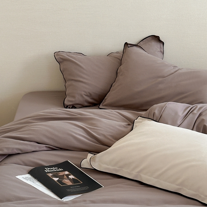 91家纺网 家纺一手货源 找家纺 梦享生活家居 2024新款Ａ类50支全棉磨毛密拷边四件套系列 密拷边深棕色