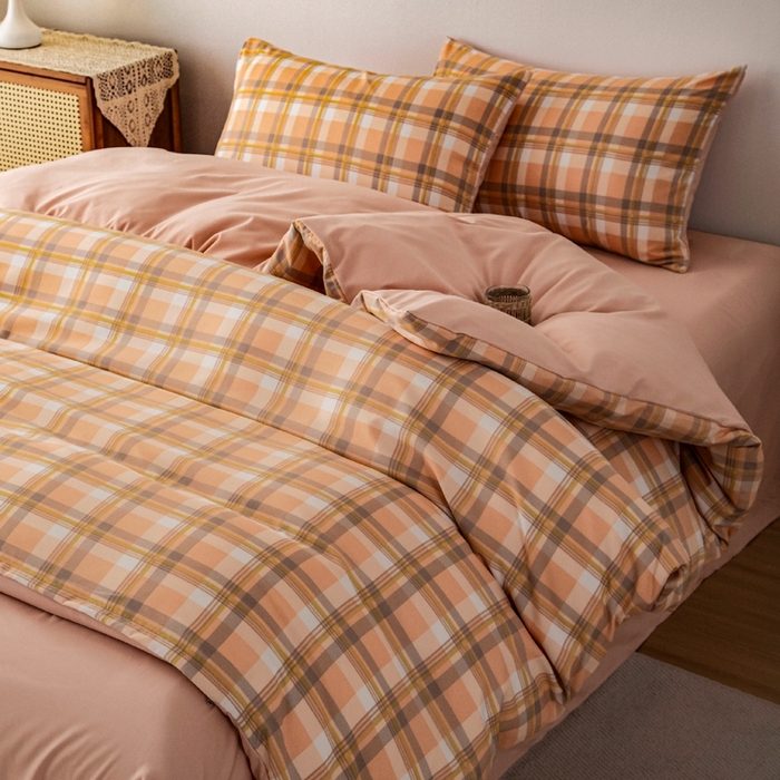 91家纺网 家纺一手货源 找家纺 富宁家纺 2025新款青春格子纯色双拼学生宿舍三件套四件套 粉色