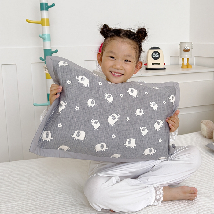 91家纺网 家纺一手货源 找家纺 2024新品色织立体提花全棉三层纱布夹棉枕套 小象-灰