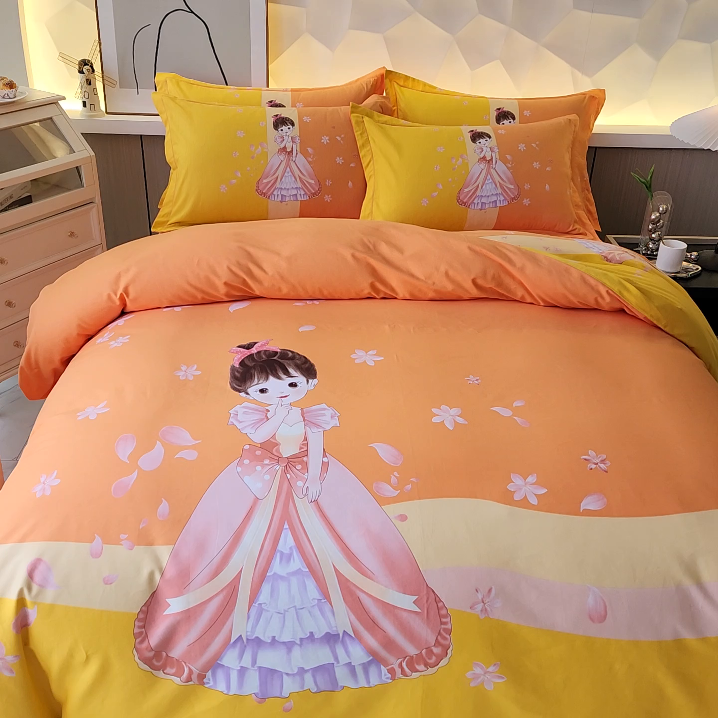 91家纺网 家纺一手货源 找家纺 雲归梦 2024新款加厚全棉生态磨毛大版四件套 妙龄女孩 桔