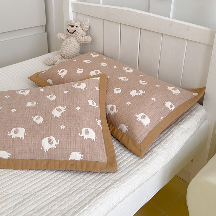 91家纺网 家纺一手货源 找家纺 2024新品色织立体提花全棉三层纱布夹棉枕套 小象-咖