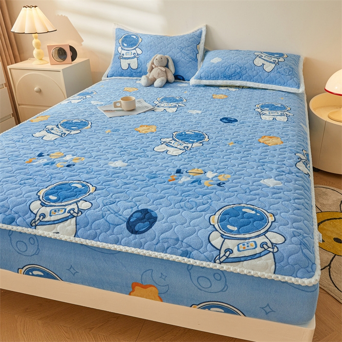 91家纺网 家纺一手货源 找家纺 兄弟坊 2024新款牛奶绒印花床护垫床笠 床垫保护套 宇航员-床笠款