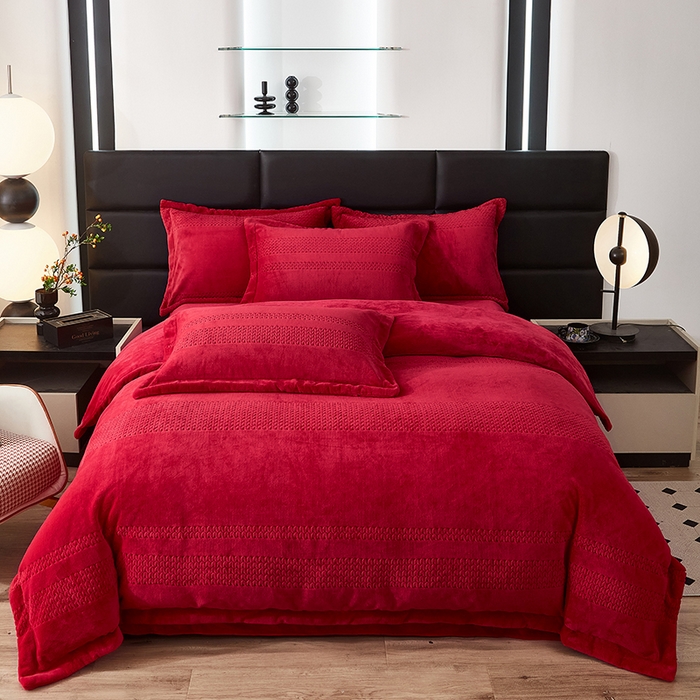 91家纺网 家纺一手货源 找家纺 绣女坊 2024新款雕花绒-大麦四件套 大麦-大红色