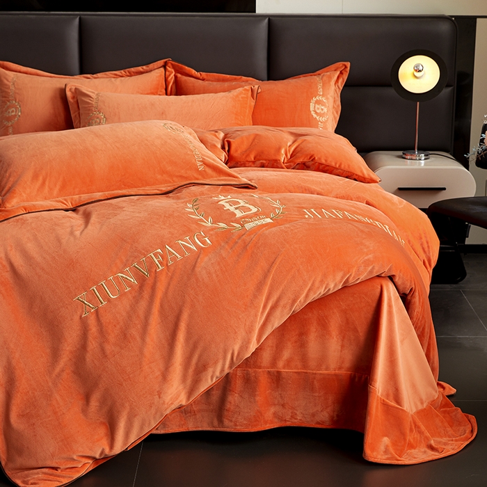 91家纺网 家纺一手货源 找家纺 绣女坊 2024新款高克重宝宝绒四件套 眷恋-橘色