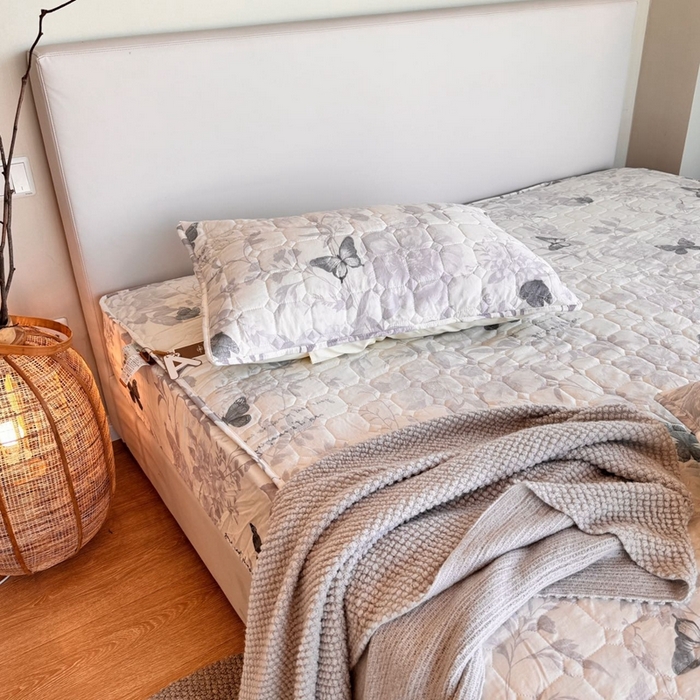 91家纺网 家纺一手货源 找家纺 兜米家居 2024新款云朵水洗纱夹棉单品床笠 蝶舞