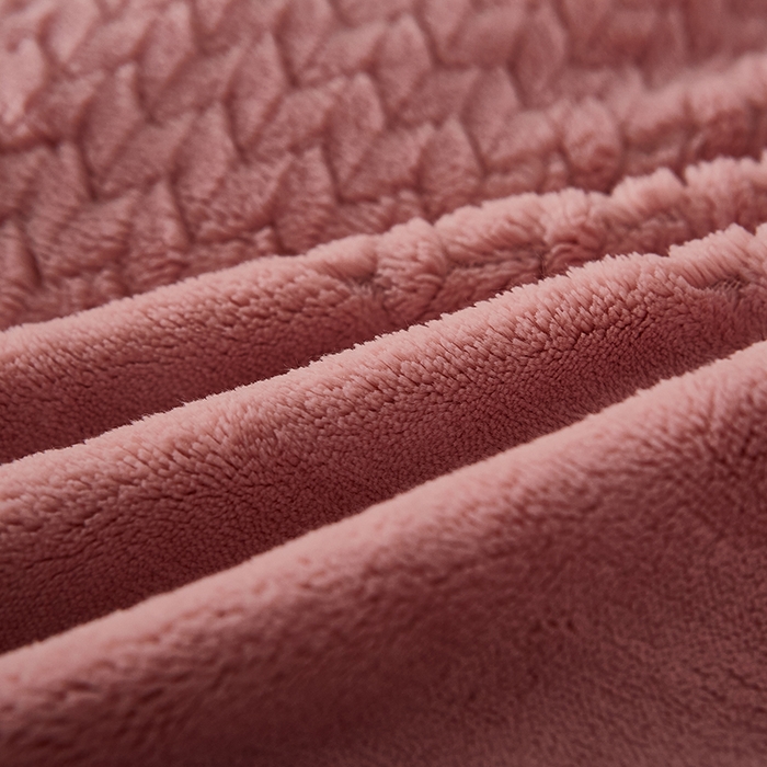 91家纺网 家纺一手货源 找家纺 绣女坊 2024新款雕花绒-大麦四件套 大麦-红豆纱