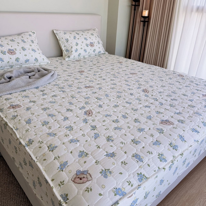 91家纺网 家纺一手货源 找家纺 兜米家居 2024新款云朵水洗纱夹棉单品床笠 小蓝花