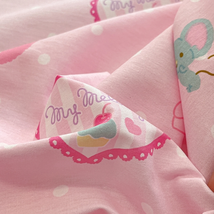 91家纺网 家纺一手货源 找家纺 博雅 2024新款三丽鸥卡通系列全棉印花床笠 粉色爱心美乐蒂