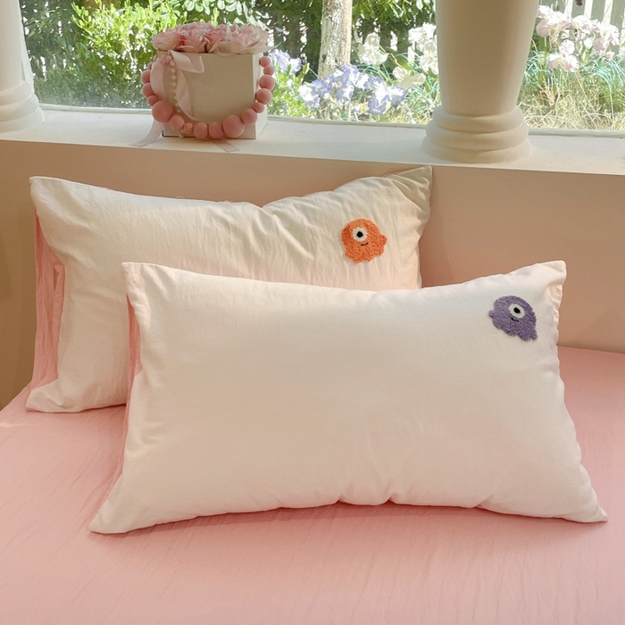 91家纺网 家纺一手货源 找家纺 （总）葡萄家 2024新款毛巾绣水洗云朵棉萌系小怪兽四件套