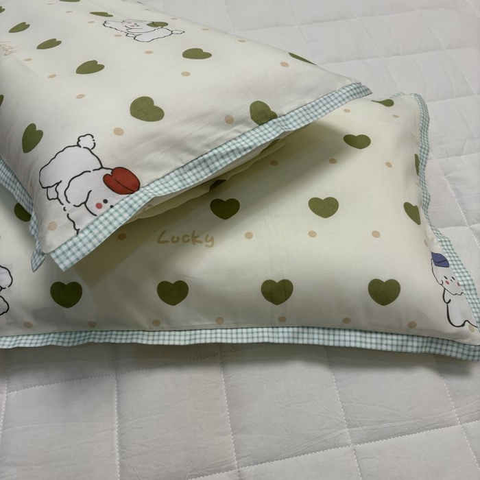 91家纺网 家纺一手货源 找家纺 2024新款A类133x72铂金全棉枕套枕头枕芯七彩童年系列 枕套+枕芯-实拍图 嘟嘟狗