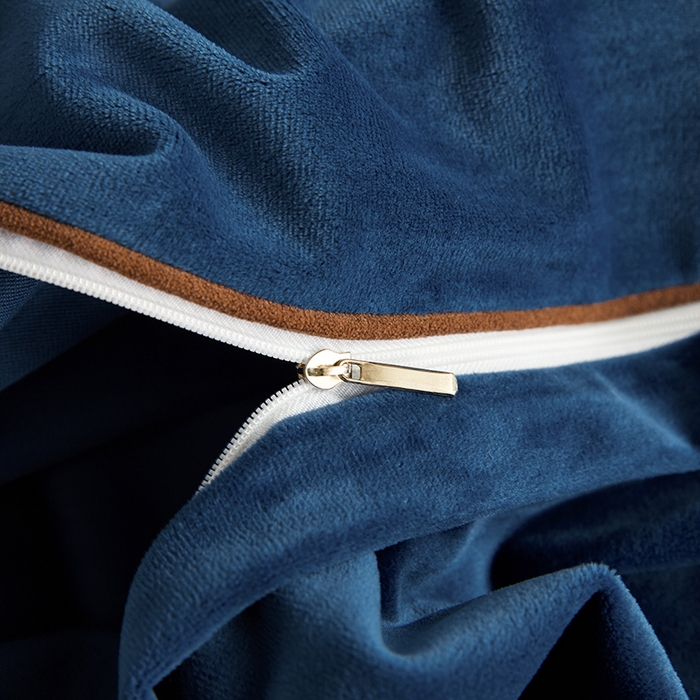 91家纺网 家纺一手货源 找家纺 绣女坊 2024新款高克重宝宝绒四件套 眷恋-蓝色