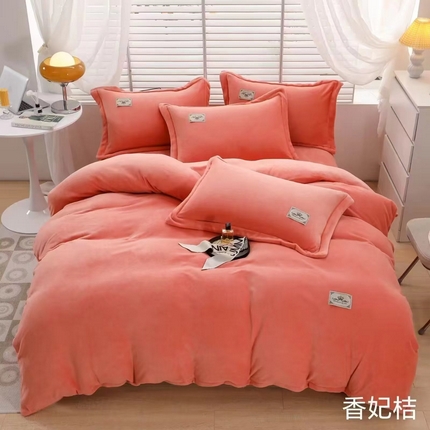 91家纺网 家纺一手货源 找家纺 （总）优姿家纺 2025新款加厚全消光牛奶绒印花四件套