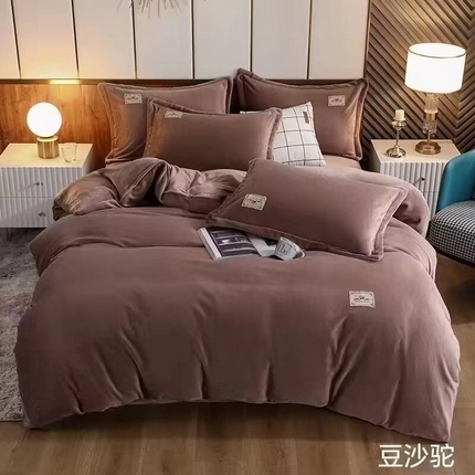 优姿家纺 2025新款加厚全消光牛奶绒印花四件套 豆沙驼