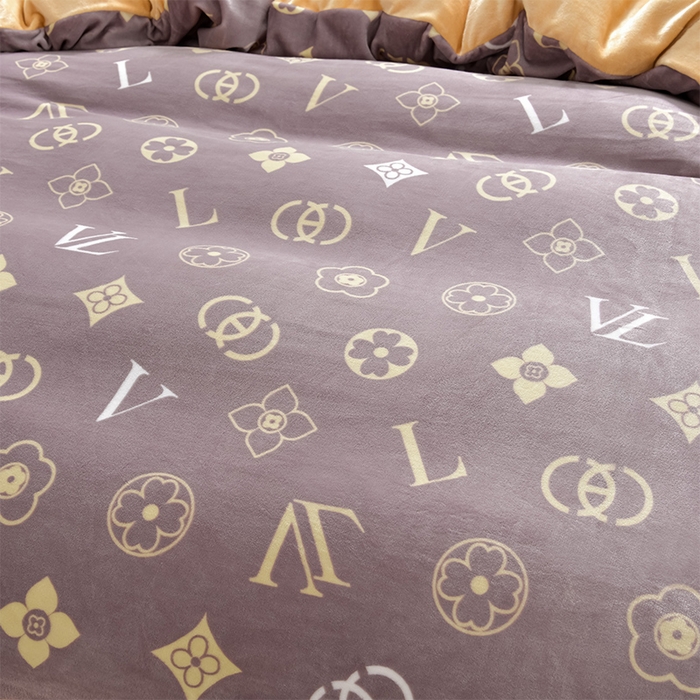 91家纺网 家纺一手货源 找家纺 妮恒美 2024新款韩版牛奶绒四件套 英伦风尚