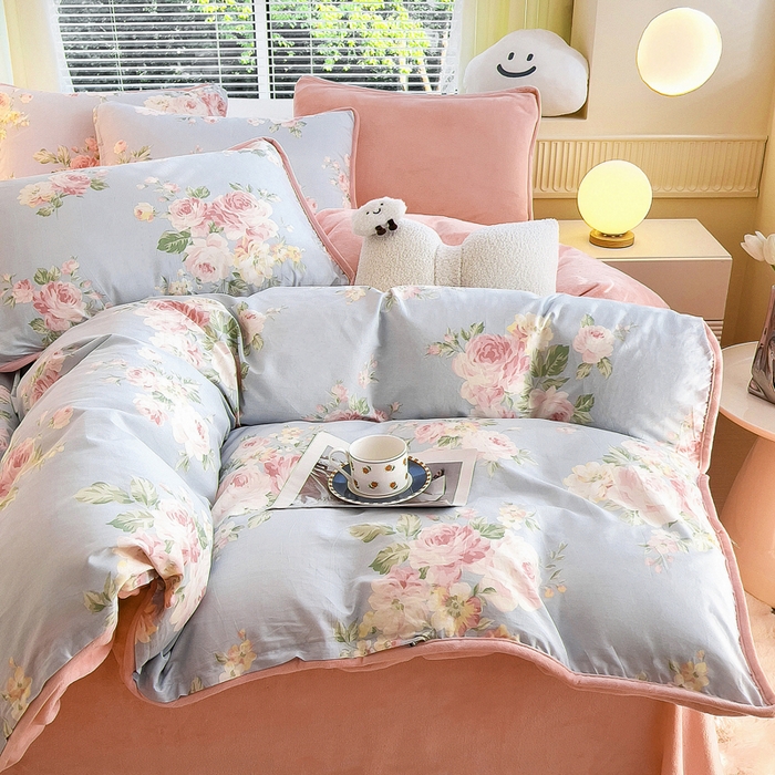 91家纺网 家纺一手货源 找家纺 2024新款全棉加牛奶绒四件套单被套系列-四件套 温婉佳人