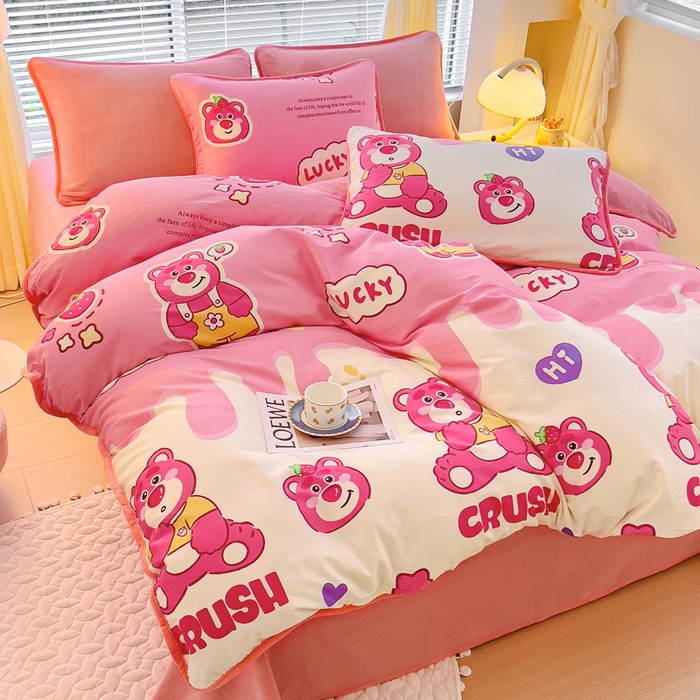 91家纺网 家纺一手货源 找家纺 2024新款全棉加牛奶绒四件套单被套系列-四件套 草莓甜心