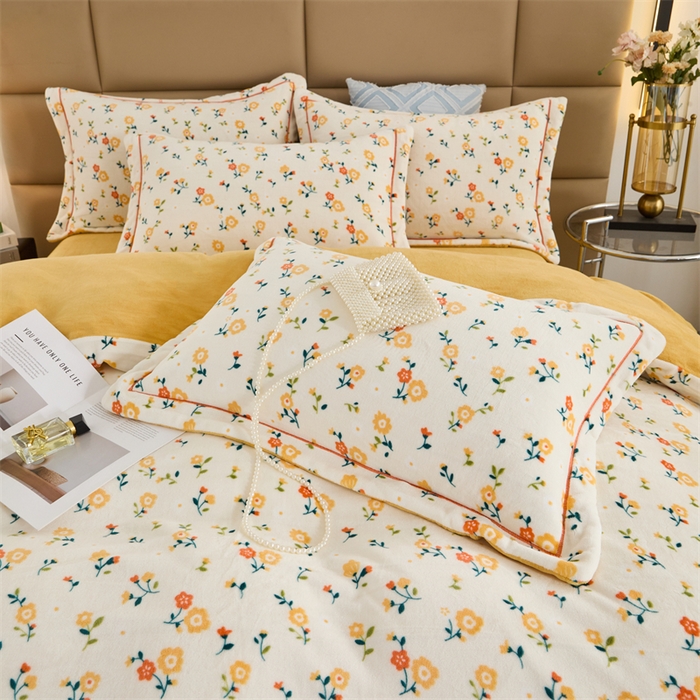 91家纺网 家纺一手货源 找家纺 优姿家纺 2025新款加厚全消光牛奶绒印花四件套 田园生活