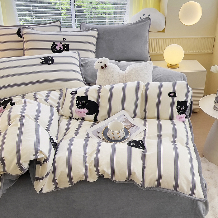 91家纺网 家纺一手货源 找家纺 2024新款全棉加牛奶绒四件套单被套系列-四件套 俏皮猫