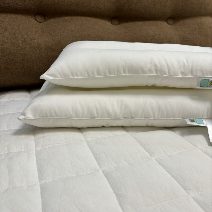 91家纺网 家纺一手货源 找家纺 2024新款A类133x72铂金全棉枕套枕头枕芯七彩童年系列 枕套+枕芯-实拍图 配套儿童枕芯