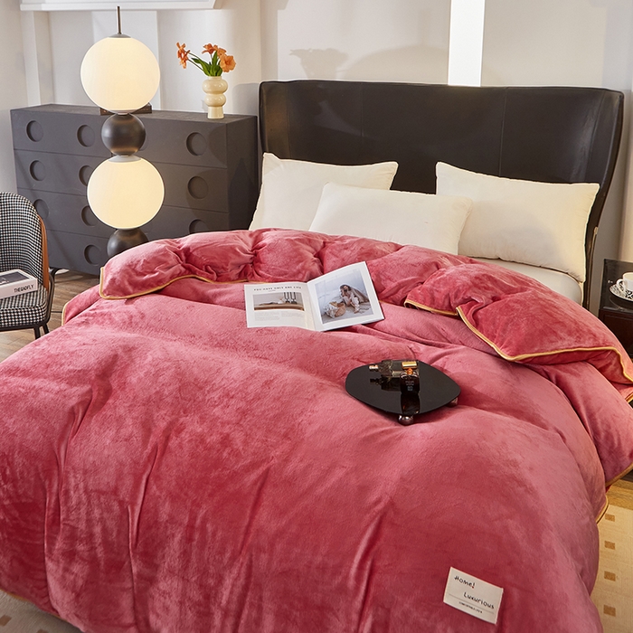 91家纺网 家纺一手货源 找家纺 绣女坊 2024新款牛奶绒220克-单被套 单被套深豆沙