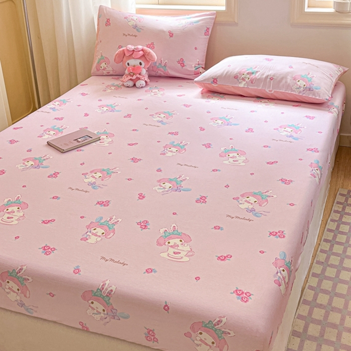 91家纺网 家纺一手货源 找家纺 博雅 2024新款三丽鸥卡通系列全棉印花床笠 花朵美乐蒂