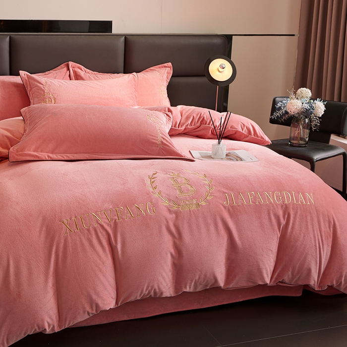 91家纺网 家纺一手货源 找家纺 （总）绣女坊 2024新款高克重宝宝绒四件套