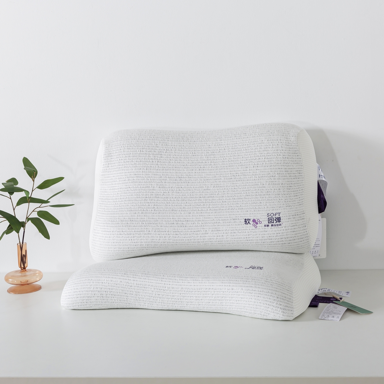 91家纺网 家纺一手货源 找家纺 境月枕芯坊 2024新款软回弹记忆棉枕芯 软回弹记忆棉枕-曲线款40*64*11cm