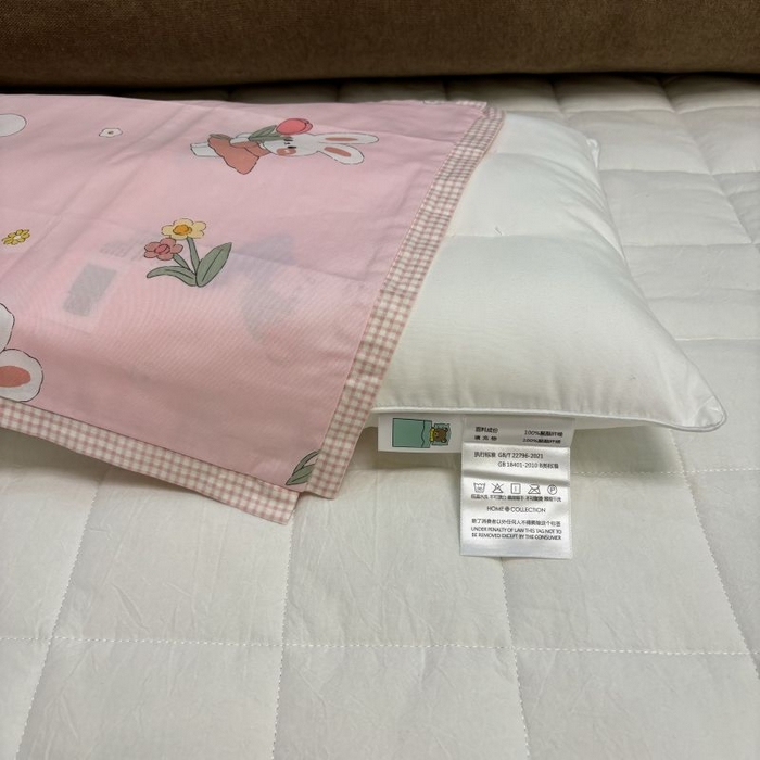 91家纺网 家纺一手货源 找家纺 2024新款A类133x72铂金全棉枕套枕头枕芯七彩童年系列 枕套+枕芯-实拍图 仙女兔