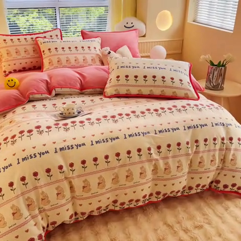 91家纺网 家纺一手货源 找家纺 2024新款全棉加牛奶绒四件套单被套系列-四件套 情缘