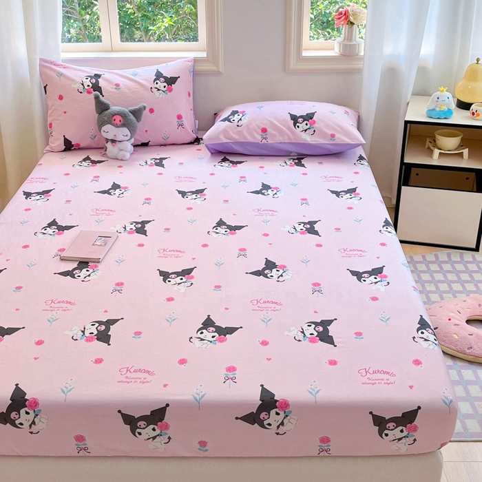 91家纺网 家纺一手货源 找家纺 博雅 2024新款三丽鸥卡通系列全棉印花床笠 小花库洛米