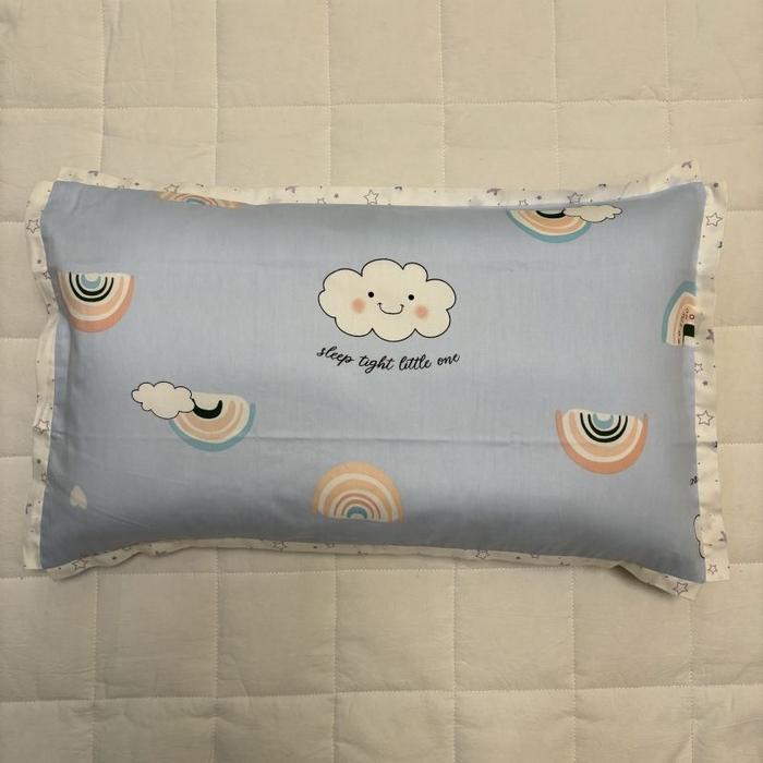 91家纺网 家纺一手货源 找家纺 2024新款A类133x72铂金全棉枕套枕头枕芯七彩童年系列 枕套+枕芯-实拍图 彩云之巅