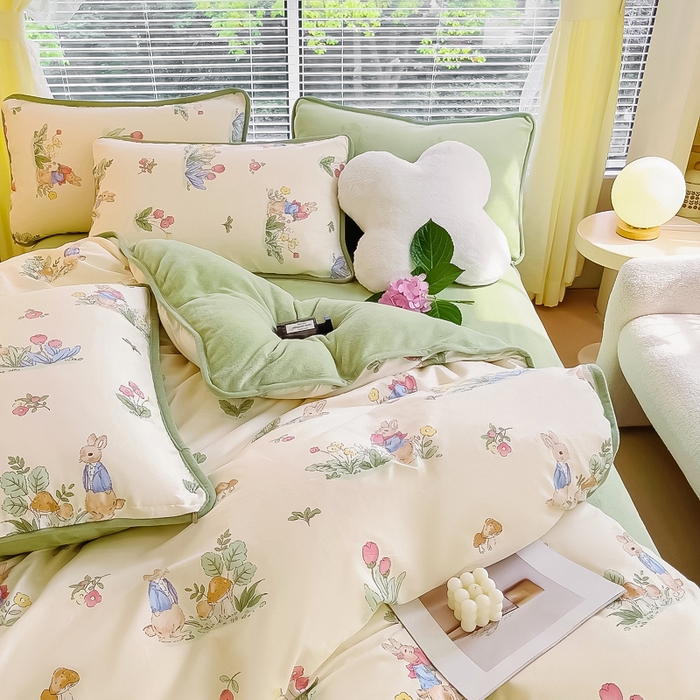 91家纺网 家纺一手货源 找家纺 2024新款全棉加牛奶绒四件套单被套系列-四件套 蘑菇屋