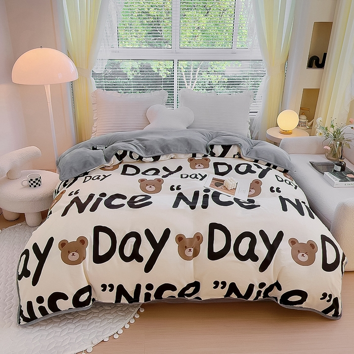 91家纺网 家纺一手货源 找家纺 2024新款全棉加牛奶绒四件套单被套系列-单被套 字母熊