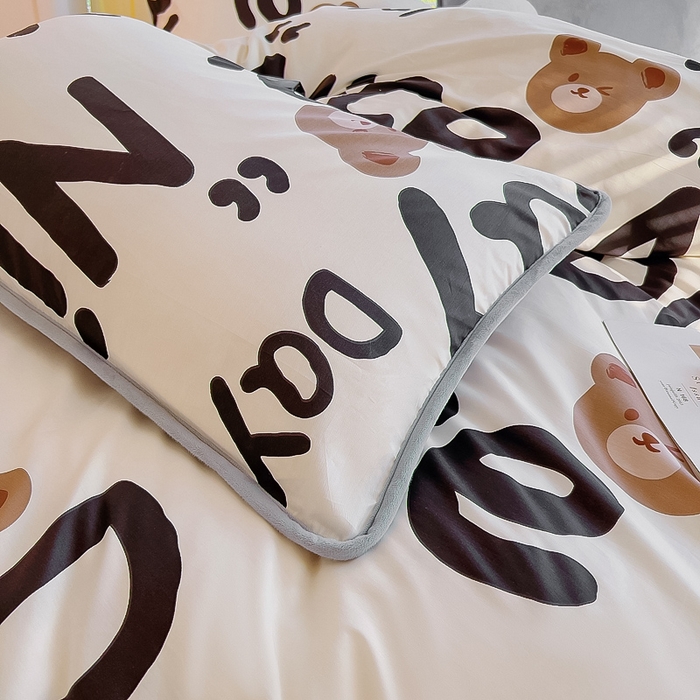 91家纺网 家纺一手货源 找家纺 2024新款全棉加牛奶绒四件套单被套系列-四件套 字母熊